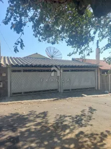 Casa com 4 Quartos à venda, 280m² no Vila Formosa, Jacareí