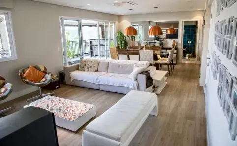 Apartamento com 4 Quartos para alugar, 194m² no Jardim Marajoara, São Paulo