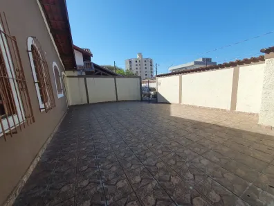 Casa com 2 Quartos para alugar, 118m² no Jardim das Indústrias, São José dos Campos