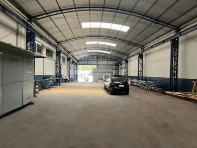 Galpão/Depósito/Armazém para alugar, 790m² no Jardim Vale do Sol, São José dos Campos