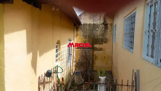 Casa com 5 Quartos à venda, 200m² no Jardim Satélite, São José dos Campos