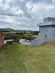 Lote/Terreno à venda, 394m² no Picollo Villaggio, Louveira