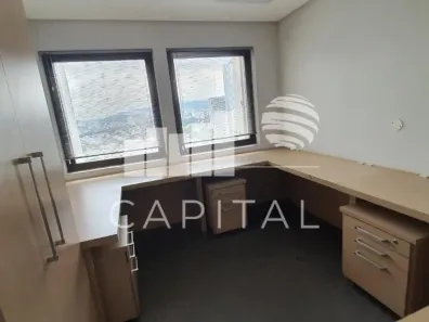 Sala Comercial para venda ou aluguel, 115m² no Alphaville Empresarial, Barueri