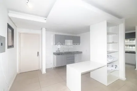 Apartamento com 1 Quarto para alugar, 50m² no Três Figueiras, Porto Alegre