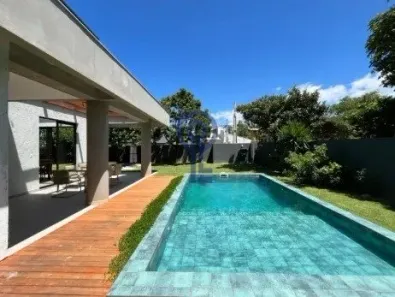 Casa com 6 Quartos para alugar, 512m² no Campeche, Florianópolis