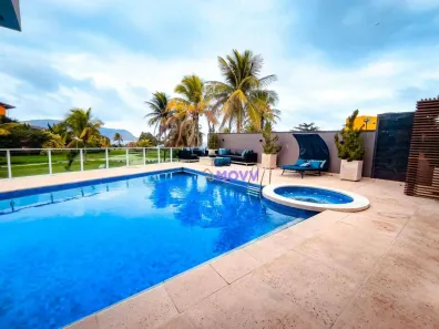 Casa com 4 Quartos à venda, 508m² no Camboinhas, Niterói