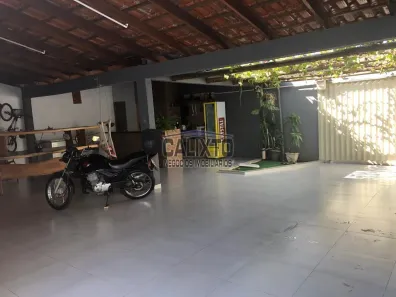 Casa com 3 Quartos à venda, 165m² no Jardim Europa, Uberlândia