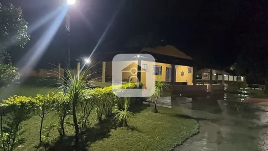 Fazenda/Sítio com 5 Quartos à venda, 5000m² no Jockey Camping, Uberlândia
