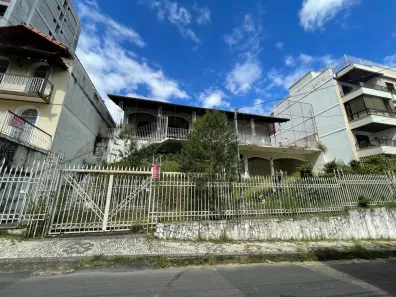 Casa com 5 Quartos à venda, 924m² no Bom Pastor, Juiz de Fora