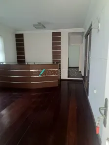 Sobrado com 4 Quartos para alugar, 205m² no Bairro das Palmeiras, Campinas