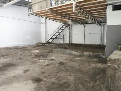 Galpão/Depósito/Armazém para alugar, 230m² no Taquaral, Campinas