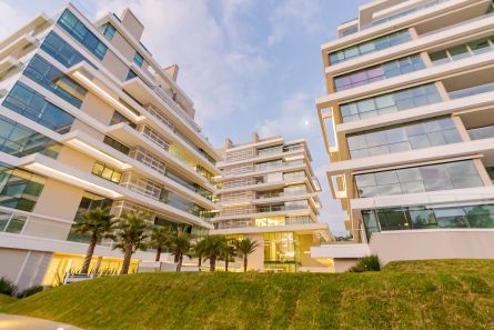 Apartamento com 3 Quartos à venda, 235m² no Hugo Lange, Curitiba