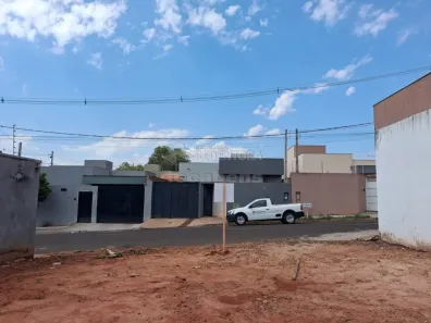 Lote/Terreno à venda, 200m² no Jardim Nunes 2, São José do Rio Preto