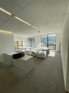 Sala Comercial com 2 Quartos para venda ou aluguel, 109m² no Cidade Jardim, São Paulo