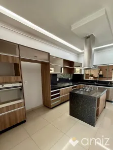 Casa com 4 Quartos à venda, 225m² no Jardim Atlântico, Goiânia