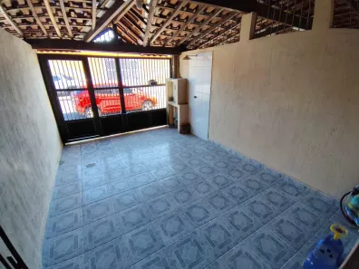 Casa com 2 Quartos à venda, 60m² no Maracanã, Praia Grande