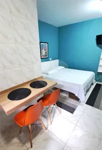 Apartamento com 1 Quarto para alugar, 18m² no Santo Amaro, São Paulo