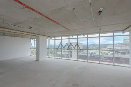 Sala Comercial para alugar, 90m² no Vila da Serra, Nova Lima