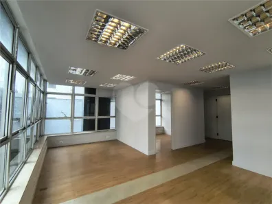 Sala Comercial com 3 Quartos à venda, 50m² no Higienópolis, São Paulo