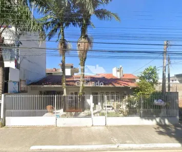 Casa com 2 Quartos à venda, 270m² no Centro, Balneário Camboriú