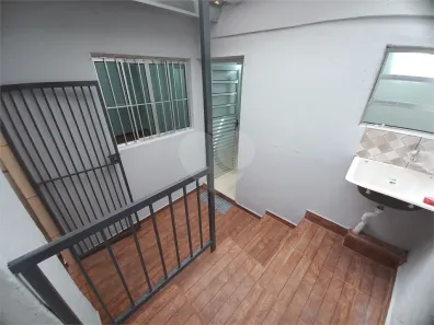 com 2 Quartos para alugar, 40m² no Pirajussara, São Paulo