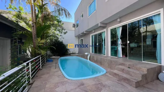 Casa com 4 Quartos à venda, 226m² no Ressacada, Itajaí