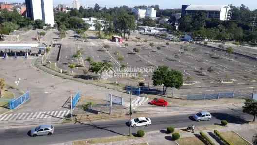 Apartamento com 2 Quartos à venda, 61m² no Jardim do Salso, Porto Alegre