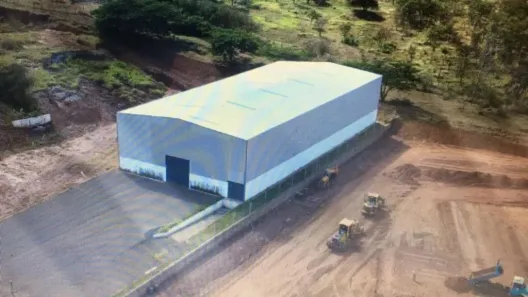 Imóvel Comercial para alugar, 9200m² no Jardim Inconfidência, Uberlândia