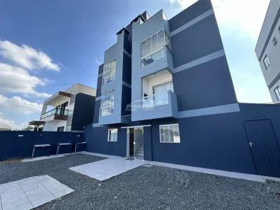 Apartamento com 2 Quartos para alugar, 65m² no Itacolomi, Balneário Piçarras