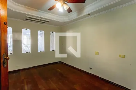 Casa com 4 Quartos à venda, 200m² no Taboão, São Bernardo do Campo