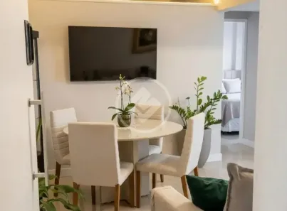 Apartamento com 2 Quartos à venda, 58m² no Centro, Florianópolis