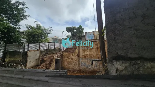 Lote/Terreno à venda, 400m² no Vila Mangalot, São Paulo