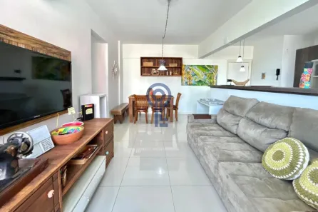 Apartamento com 2 Quartos para alugar, 75m² no Centro, Florianópolis