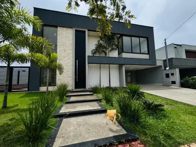 Sobrado com 4 Quartos à venda, 260m² no Parqville Pinheiros, Aparecida de Goiânia