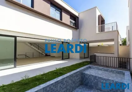 Casa de Condomínio com 4 Quartos à venda, 531m² no Jardim Cordeiro, São Paulo