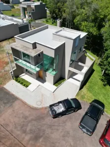 Sobrado com 3 Quartos à venda, 137m² no Jardim Carlito Rudek, Contenda