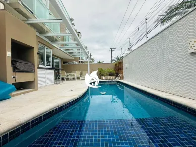 Casa de Condomínio com 4 Quartos para venda ou aluguel, 280m² no Bairro de Juquehy, São Sebastião