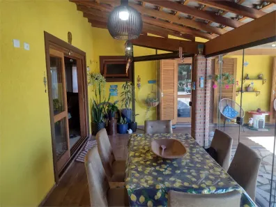 Fazenda/Sítio com 3 Quartos à venda, 1127m² no Paruru, Ibiúna