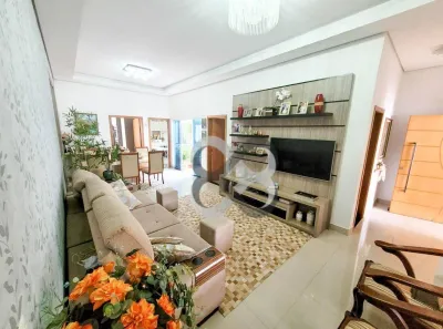 Casa de Condomínio com 3 Quartos à venda, 220m² no Esperança, Londrina