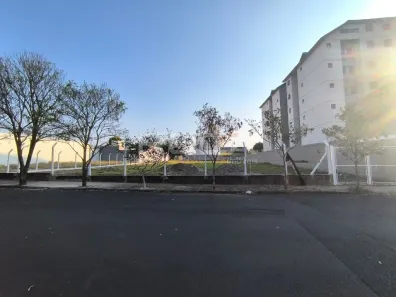 Lote/Terreno para alugar, 21000m² no Vila Brasília, São Carlos