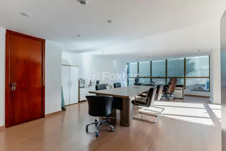 Sala Comercial à venda, 59m² no Bela Vista, Porto Alegre
