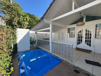 Casa de Condomínio com 5 Quartos para alugar, 190m² no Largo da Batalha, Niterói
