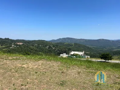 Lote/Terreno à venda, 425m² no Jardim Tupanci, Barueri