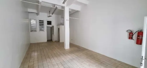 Ponto Comercial para alugar, 70m² no Independência, Porto Alegre