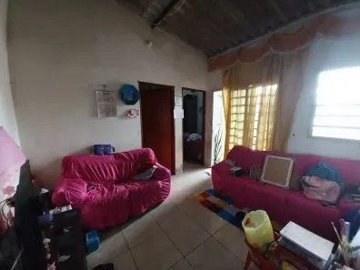 Casa com 2 Quartos à venda, 60m² no Recanto das Emas, Brasília