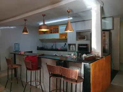 Casa com 3 Quartos para alugar, 400m² no Candeias, Jaboatão dos Guararapes