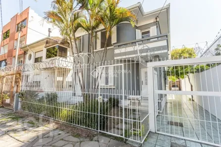 Casa com 7 Quartos para alugar, 482m² no Santa Cecília, Porto Alegre