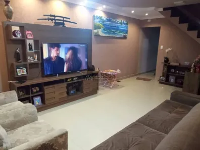 Sobrado com 3 Quartos à venda, 100m² no Vila Santa Isabel, Taubaté