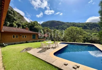 Casa de Condomínio com 4 Quartos à venda, 250m² no Araras, Petrópolis