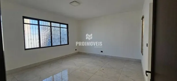Casa com 3 Quartos para alugar, 144m² no Vila Omar, Americana